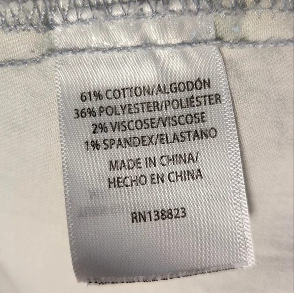 IDYLLWIND By Miranda Lambert Light Denim Chambray Sleeveless Shirt Pearl Snap - Picture 8 of 8